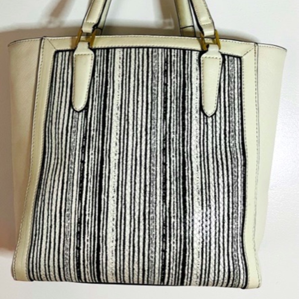 Antonio Melani Leather Summer Purse Black White